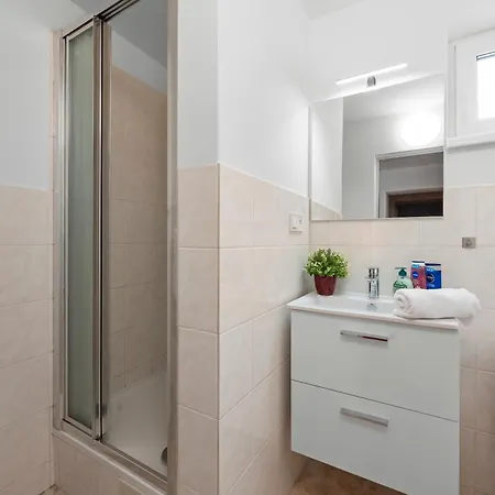 Famelia Adults Only, Klid A Pohoda Pro Dospele 3* فالتيس