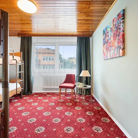 Famelia Adults Only, Klid A Pohoda Pro Dospele Konukevi Valtice