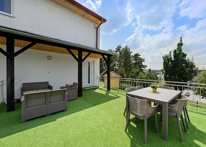 Famelia Adults Only, Klid A Pohoda Pro Dospele Valtice